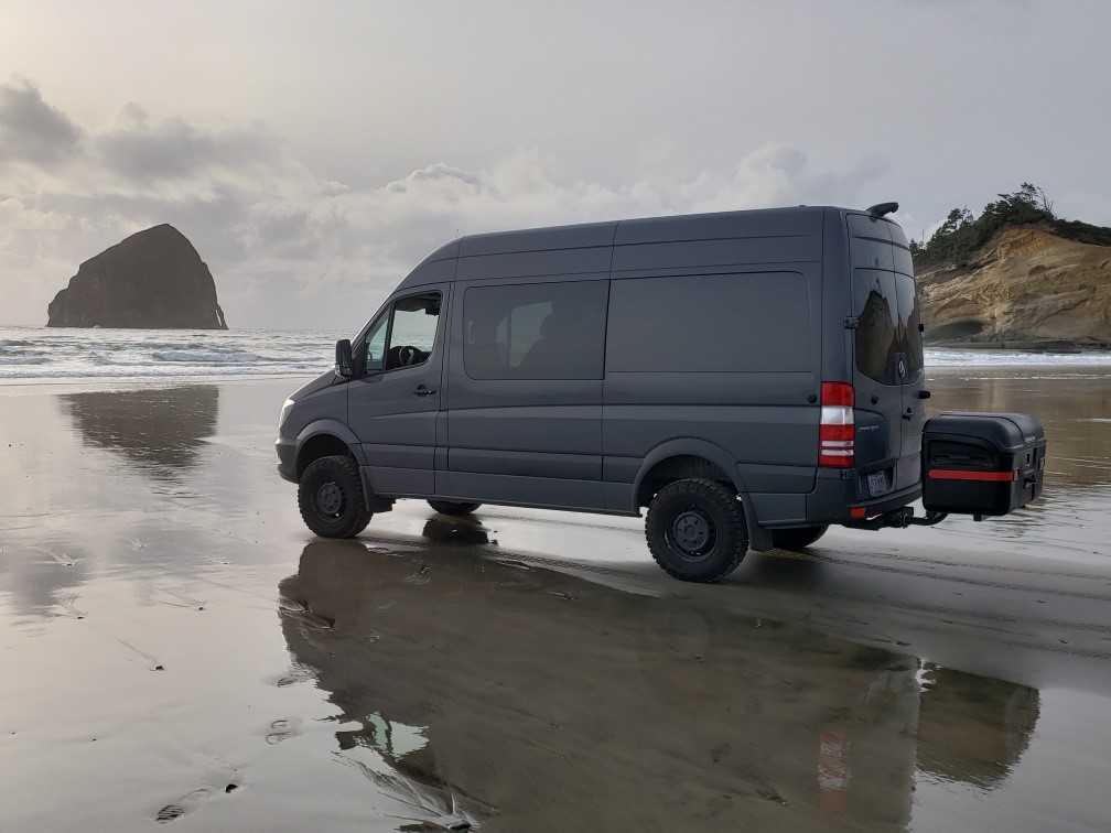 Stowaway standard cargo carrier with swingaway frame hot sale